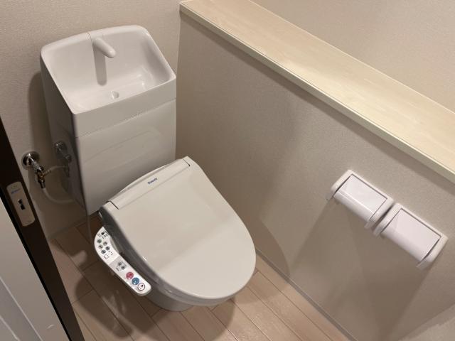 トイレ　シャワー付トイレ
