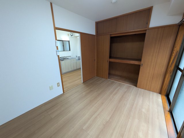 パリセード岡山の居間写真