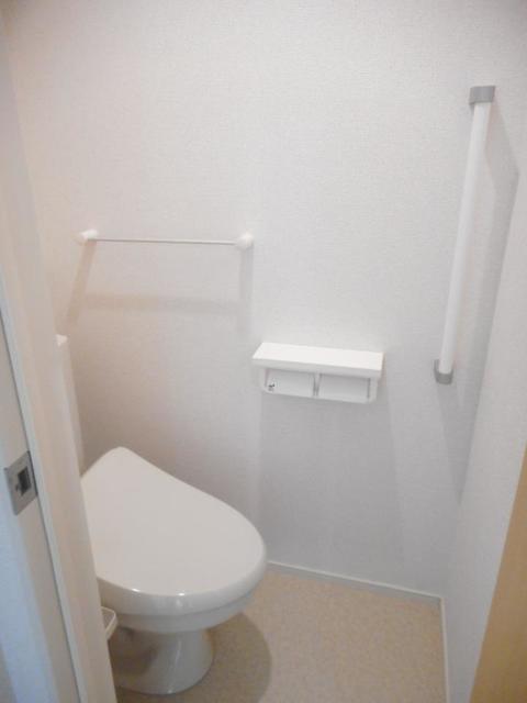 フロイデ KANAGEN三島のトイレ写真
