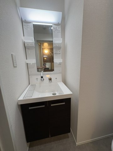 洗面設備　写真は同施工のものになります。
