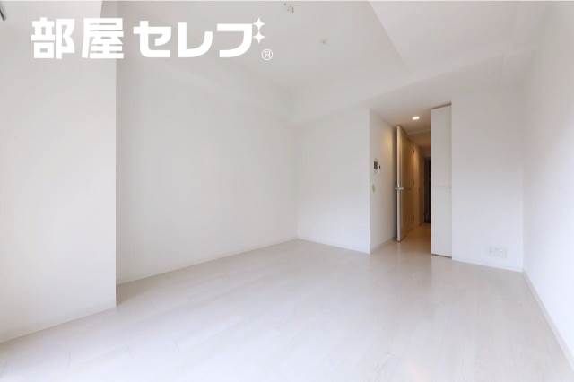 S-RESIDENCE葵の居間写真