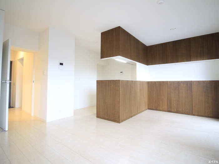 居室・リビング　※別のお部屋の写真になります。