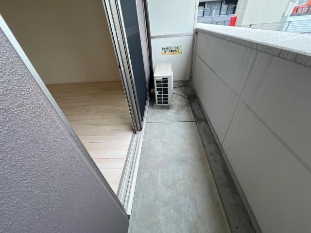 バルコニー　ベランダ