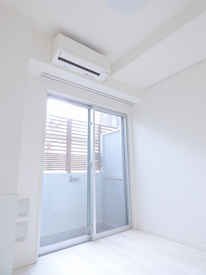 居室・リビング　※別部屋参考写真