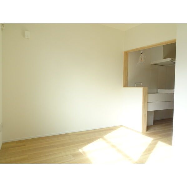 Efforia enaの居間写真