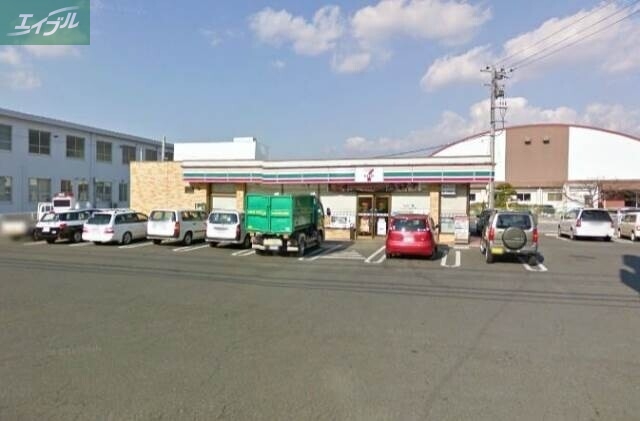 コンビニ　セブンイレブン岡山芳明小前店（コンビニ）まで508m