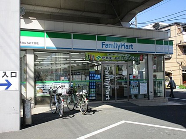 コンビニ　ファミリーマート葛飾立石六丁目店（コンビニ）まで493m