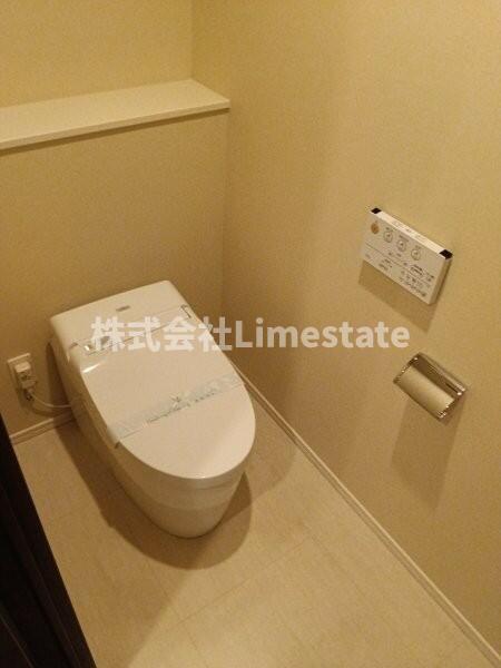 スカイズ タワー&ガーデンのトイレ写真