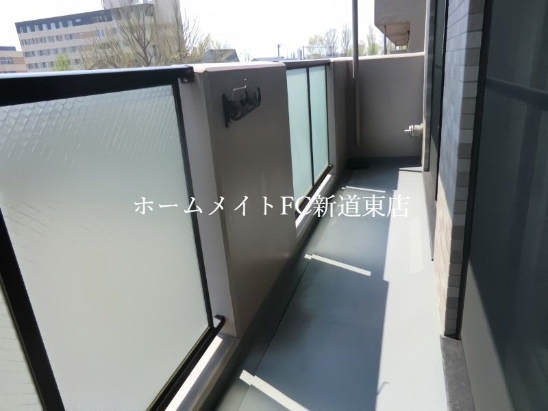 バルコニー　室内