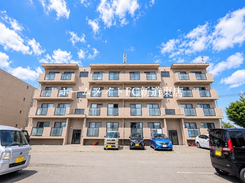 建物外観　建物外観