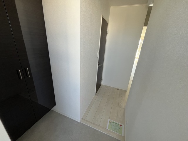 HRヒメジXVの玄関写真