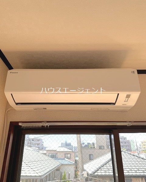 その他設備　エアコン付きです。※参考画像・反転タイプ