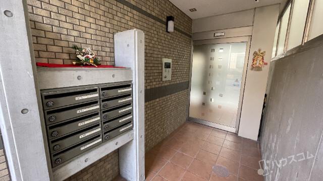 阪急宝塚線 庄内駅 徒歩8分 3階建 築22年の外観写真