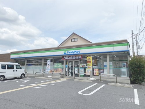 コンビニ　ファミリーマートさいたま堀の内町店（コンビニ）まで226m