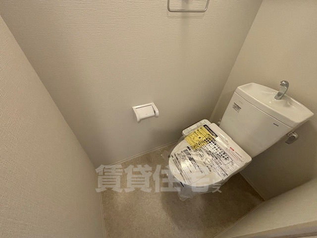 地下鉄東西線 東野駅 徒歩10分 7階建 築3年のトイレ写真
