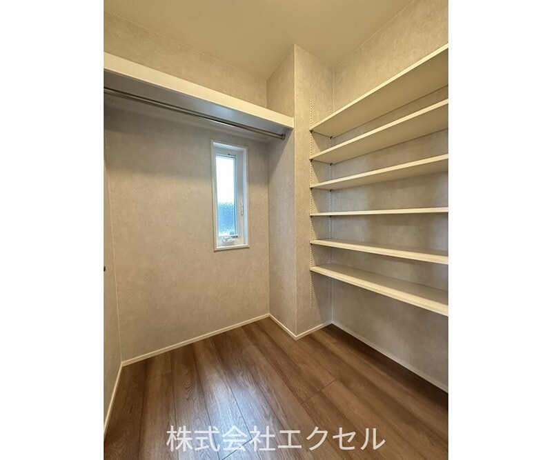 収納　ウォークインクローゼットです。