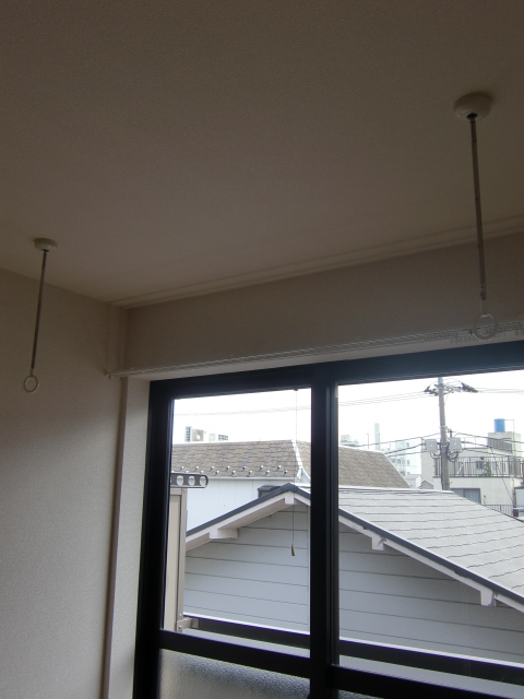 その他設備　室内物干しフック