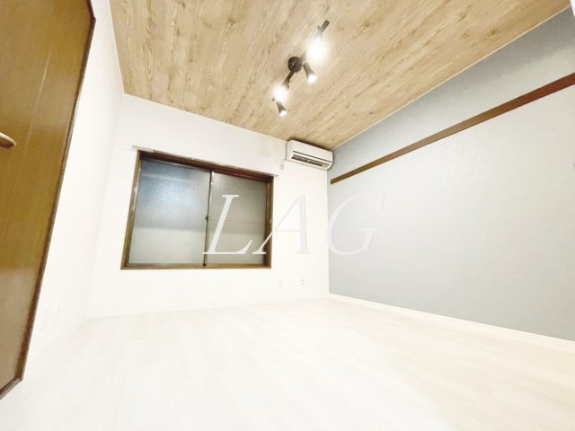 居室・リビング　洋室のお部屋です。