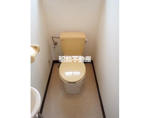 元村貸家のトイレ写真