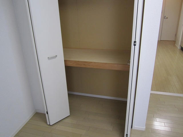 収納　※同マンション別部屋の写真と鳴ります