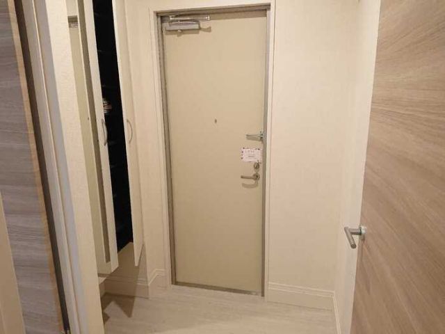 casa seresaの玄関写真