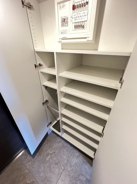 収納
