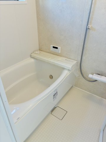 ＪＲ豊肥本線 平成駅 徒歩7分 2階建 築1年の風呂写真