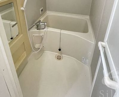 能勢電鉄妙見線 畦野駅 徒歩4分 2階建 築33年の風呂写真