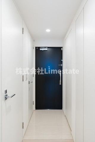 コンフォリア東上野の玄関写真