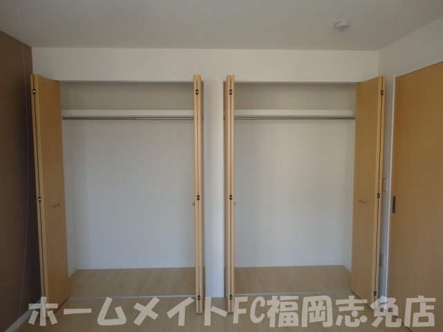ＪＲ香椎線 酒殿駅 徒歩3分 3階建 築4年の内装写真
