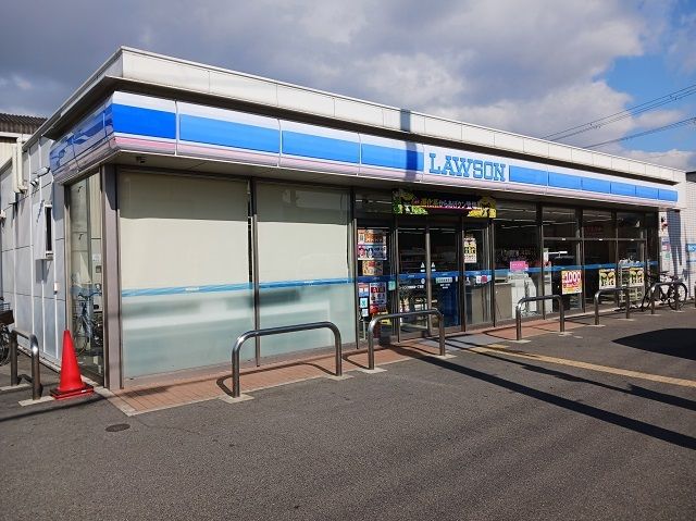 コンビニ　ローソン様（コンビニ）まで350m