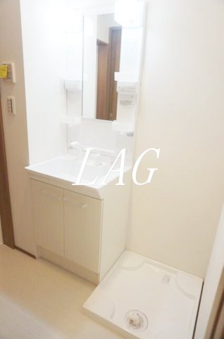 洗面設備　洗面台です。