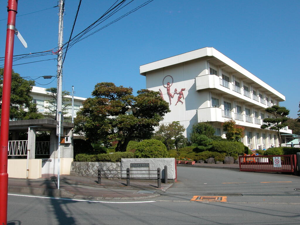小学校　長泉町立長泉小学校（小学校）まで1130m