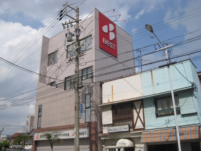 【名古屋市中村区大秋町のマンションのホームセンター】