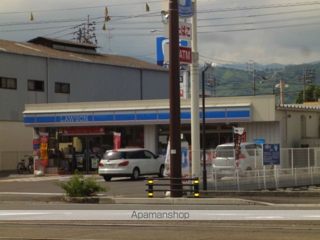 コンビニ　ローソン（コンビニ）まで469m
