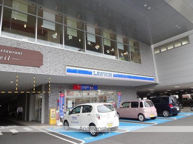 コンビニ　ローソン（コンビニ）まで585m