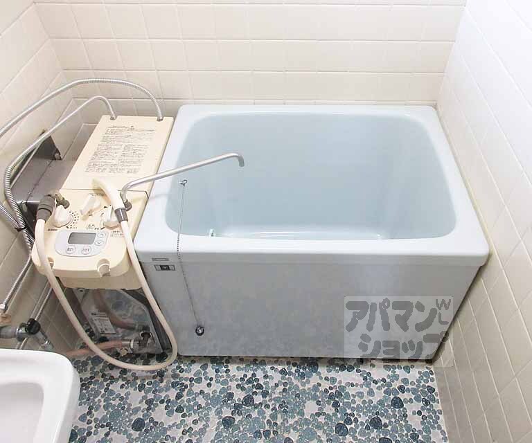 バス・シャワールーム　ユニットバス。