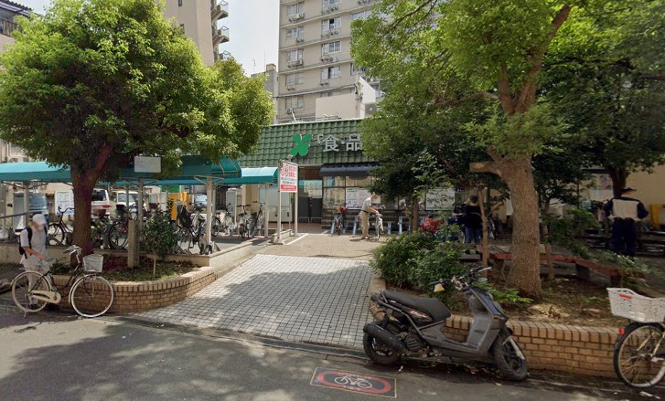 スーパー　食品館アプロ桜川店（スーパー）まで632m