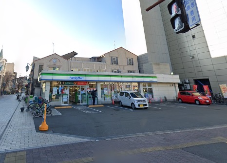 コンビニ　ファミリーマート福山霞町店（コンビニ）まで254m