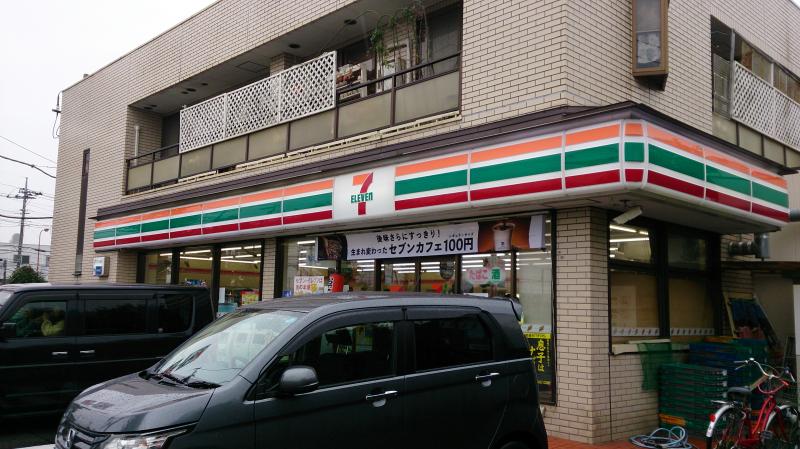 【藤沢市円行のアパートのコンビニ】