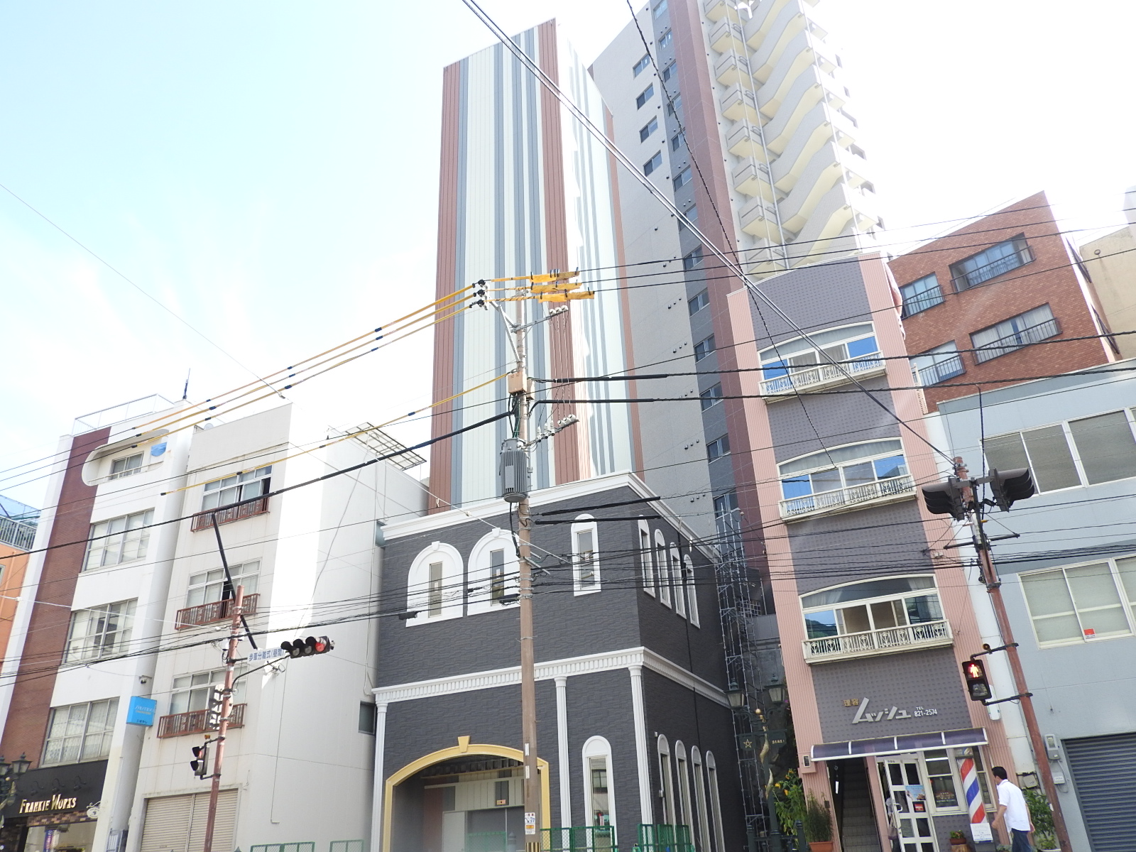 【長崎市丸山町のマンションの建物外観】