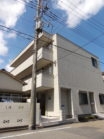 大田区多摩川のマンションの建物外観