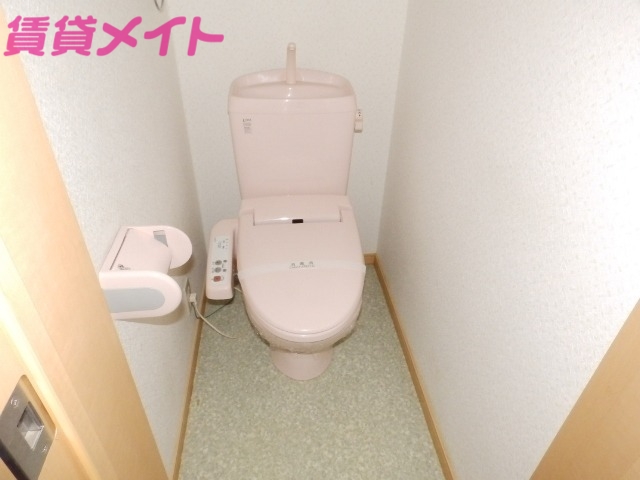 トイレ　同型タイプ