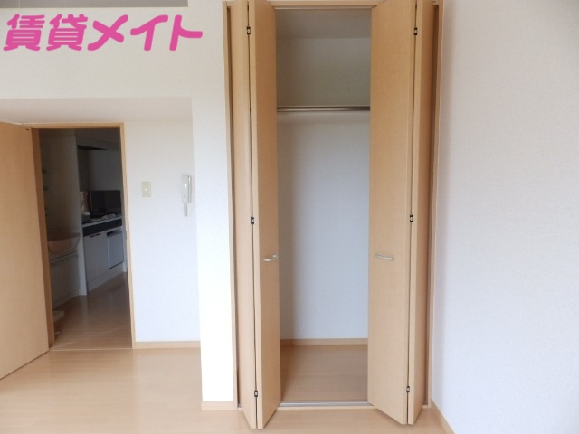 収納　同型タイプ