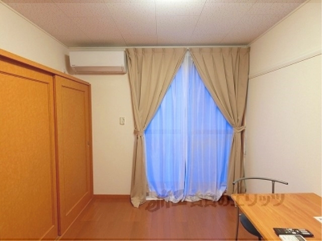 居室・リビング　洋室