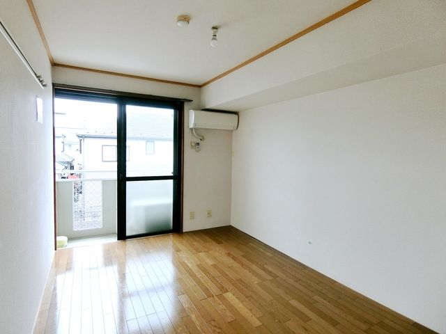 居室・リビング　★お部屋探しは株式会社タウンハウジング東京まで★