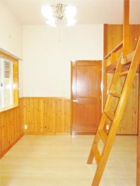 その他　ウッド調のお部屋