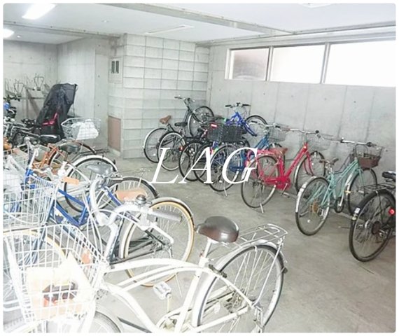 その他共有部分　駐輪場です。