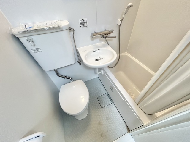 バス・シャワールーム