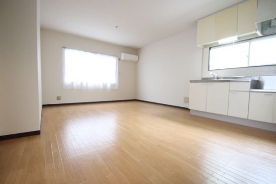 居室・リビング　※別部屋の写真です